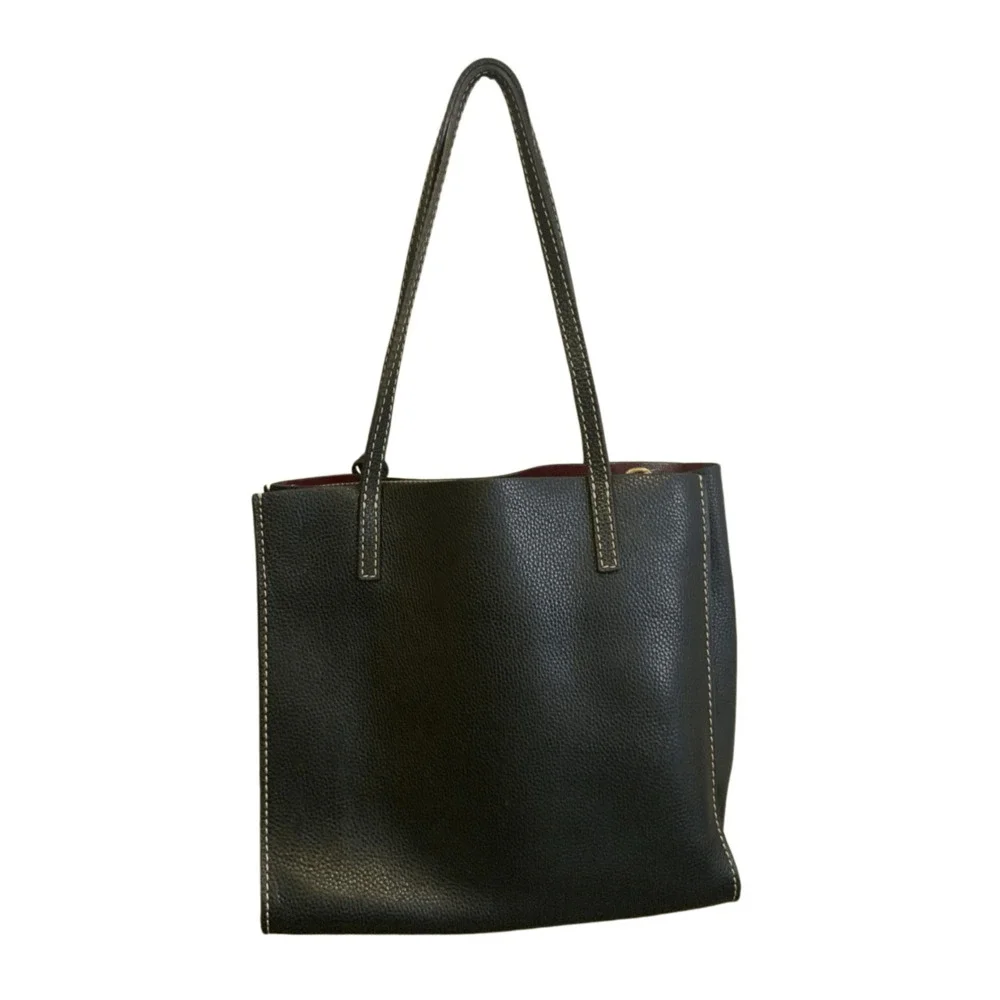 Marc Jacobs Grind T Pocket Black Leather Tote Bag